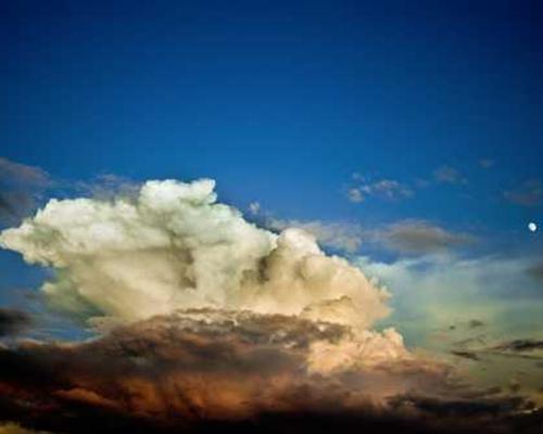 V. E. Schwab says, “I Don’t Believe In Straight Vampires”—and More LGBTQ Lit News